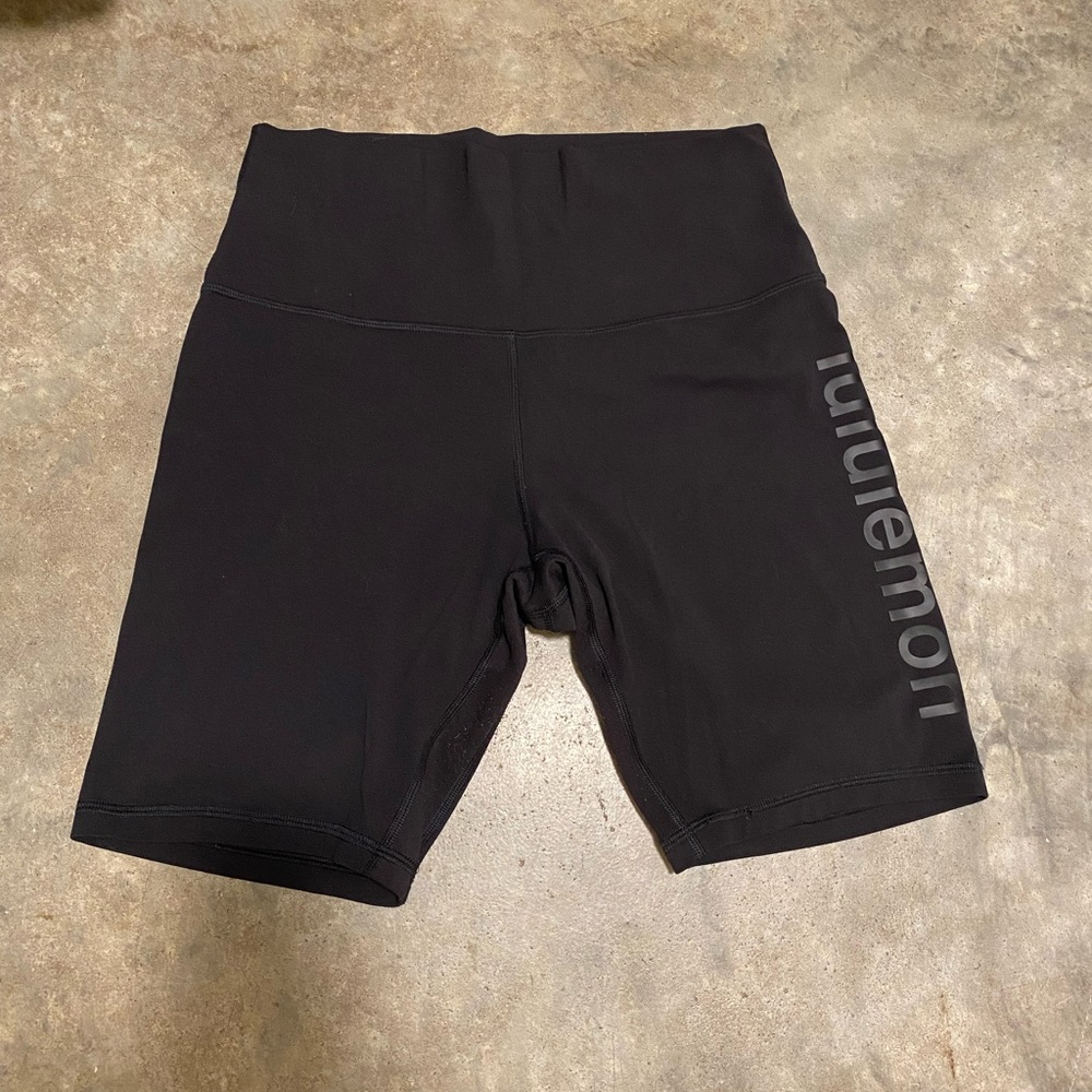 lululemon Align high-rise short 8” Logo online only